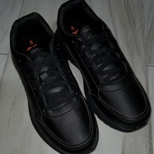 Black Avia O2 Air Sneakers size 8